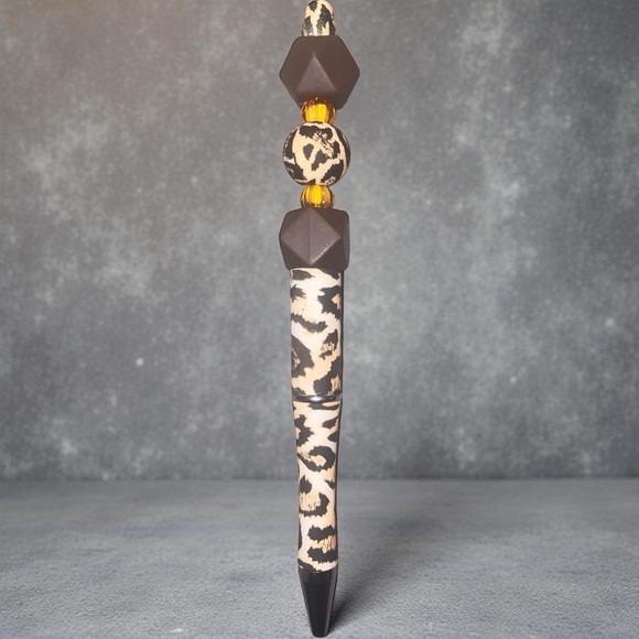 Animal Print Beaded Pen - Picture 4 of 5
